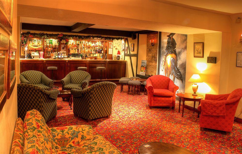 The Holt Hotel Steeple Aston ภายนอก รูปภาพ
