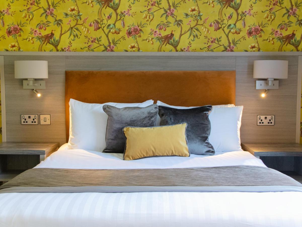 The Holt Hotel Steeple Aston ภายนอก รูปภาพ