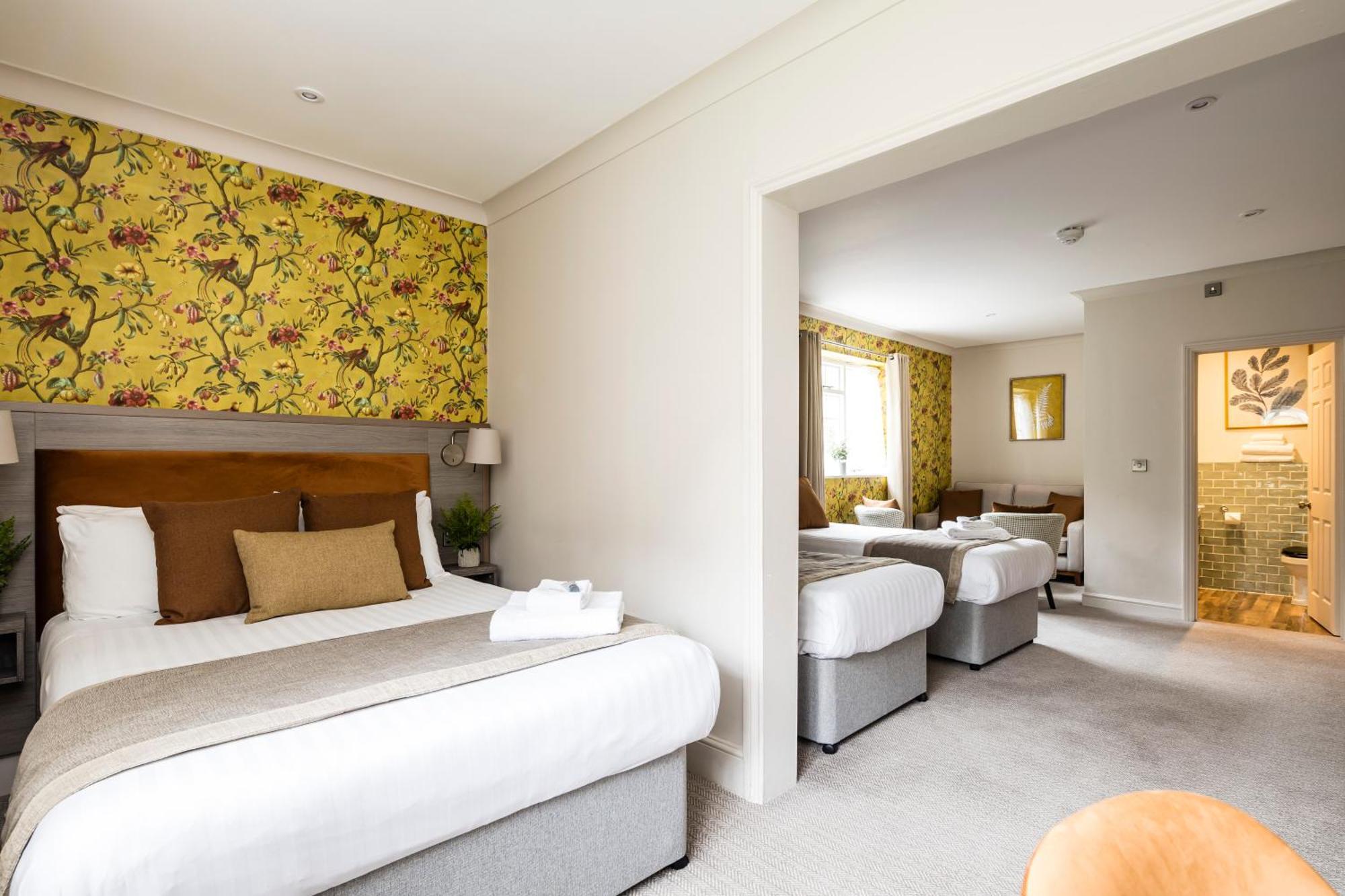 The Holt Hotel Steeple Aston ภายนอก รูปภาพ