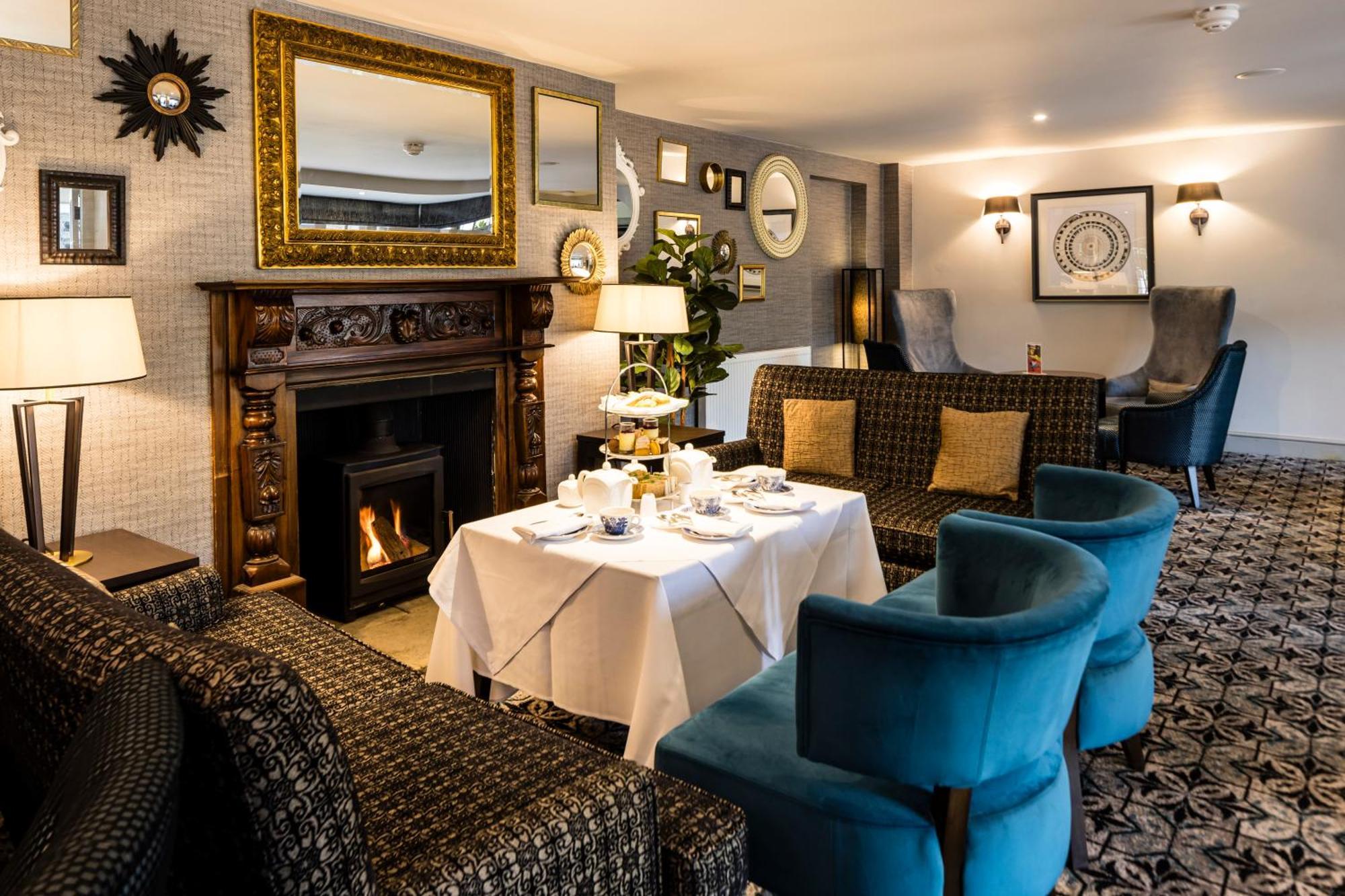 The Holt Hotel Steeple Aston ภายนอก รูปภาพ
