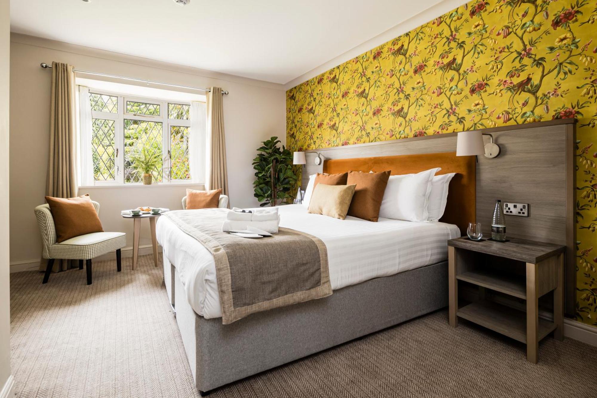 The Holt Hotel Steeple Aston ภายนอก รูปภาพ